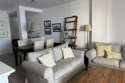 d8d118b7613ec8df09b5be7d3281b8d2 - 1