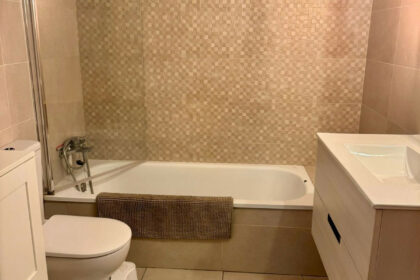 d8d118b7613ec8df09b5be7d3281b8d2 - 14