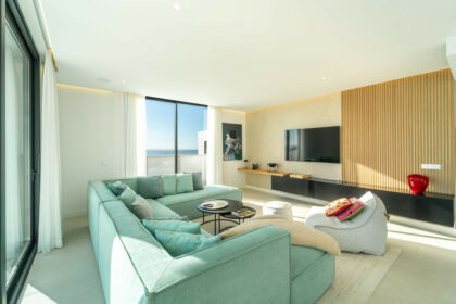 d916042ade02bfdc0426e189a3efe237 - 10