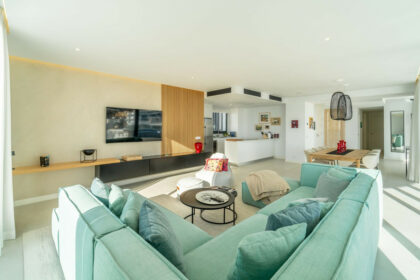 d916042ade02bfdc0426e189a3efe237 - 11