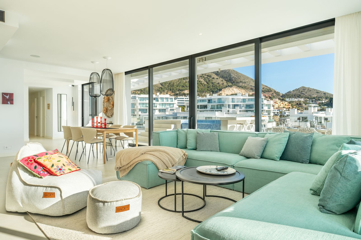 d916042ade02bfdc0426e189a3efe237 - 12