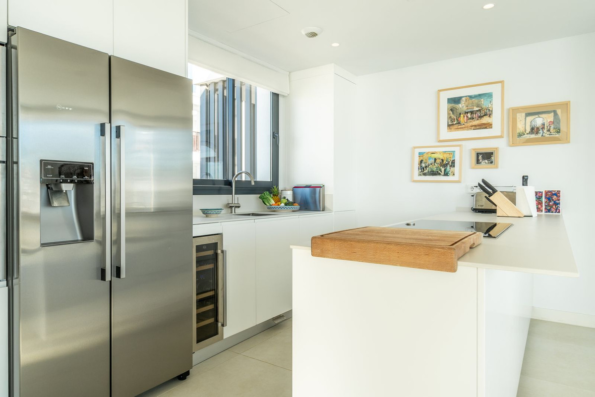 d916042ade02bfdc0426e189a3efe237 - 19