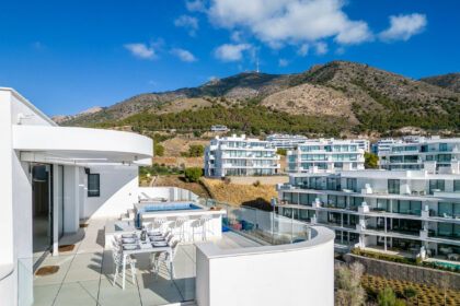 d916042ade02bfdc0426e189a3efe237 - 5