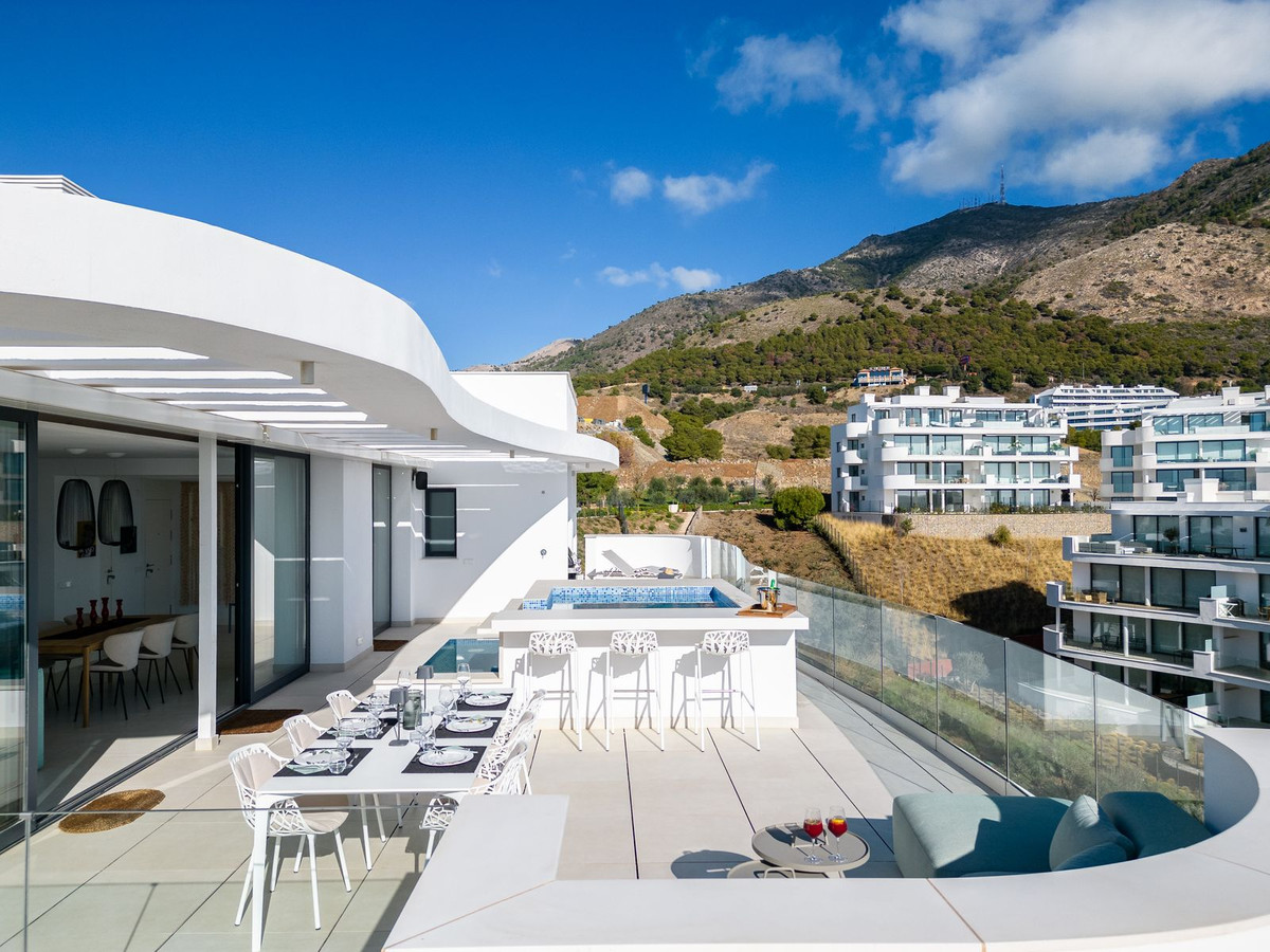 d916042ade02bfdc0426e189a3efe237 - 7