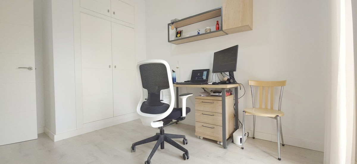 d970d1d1646cd0b85f4f9d86eb973bba - 17