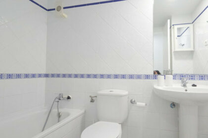 d970d1d1646cd0b85f4f9d86eb973bba - 19