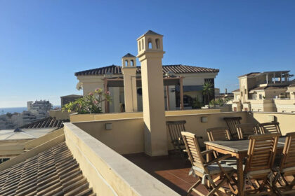 d970d1d1646cd0b85f4f9d86eb973bba - 2