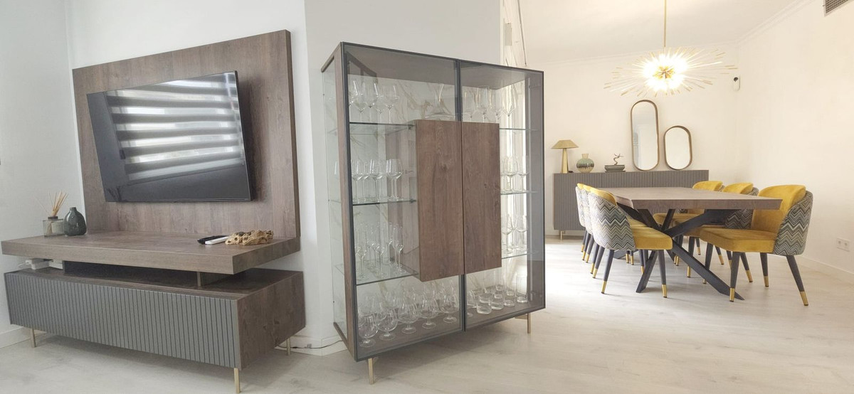 d970d1d1646cd0b85f4f9d86eb973bba - 4