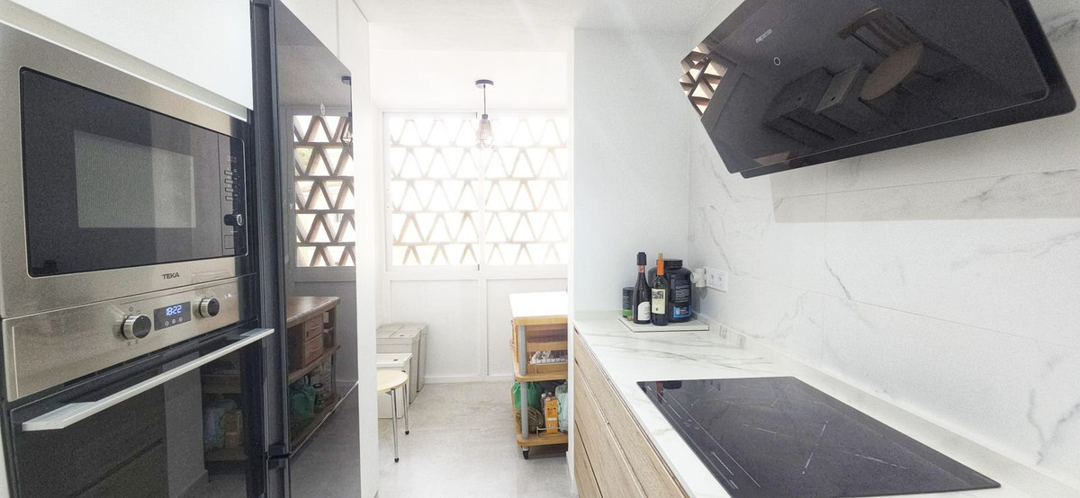 d970d1d1646cd0b85f4f9d86eb973bba - 9