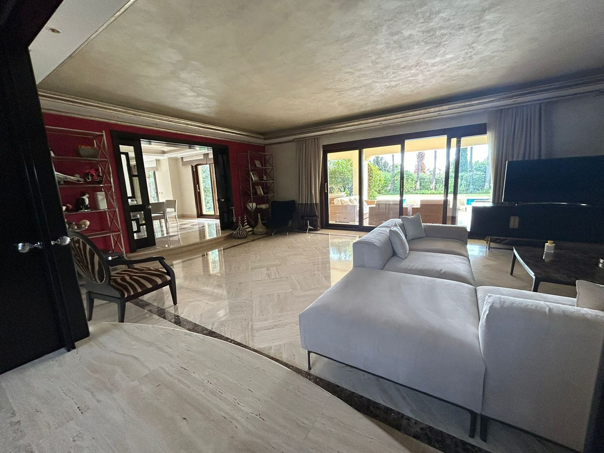 d971c8d52f91364fcb88e7f8aeba4fbb - 6