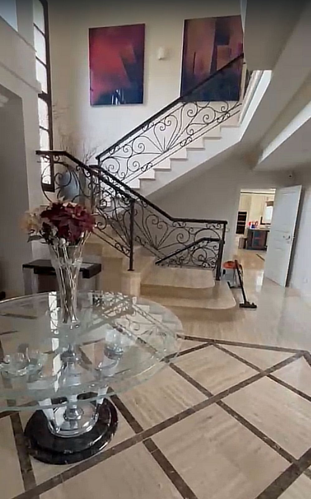 d971c8d52f91364fcb88e7f8aeba4fbb - 7