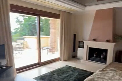 d971c8d52f91364fcb88e7f8aeba4fbb - 9