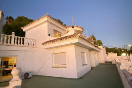 da7bccefd04646da0df28583eba40087 - 1