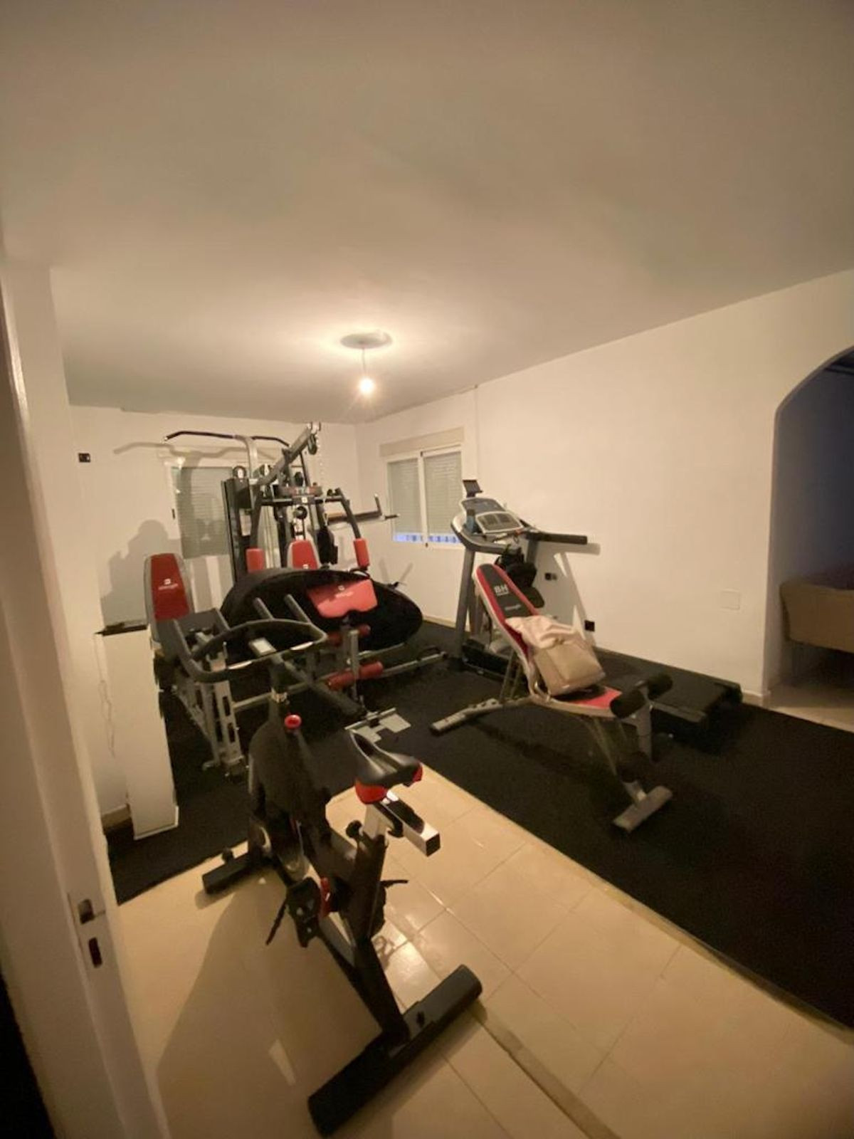 da7bccefd04646da0df28583eba40087 - 12