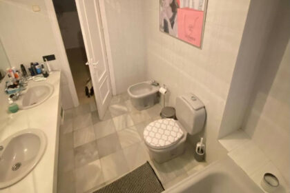 da7bccefd04646da0df28583eba40087 - 9