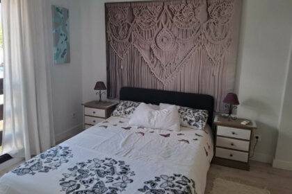 dae5d7c5ba466b6780109805bf2ad028 - 23