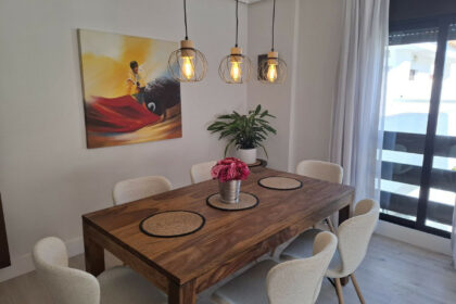 dae5d7c5ba466b6780109805bf2ad028 - 25