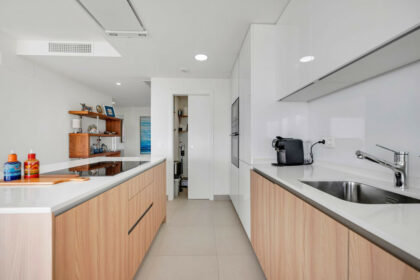 db13319213506671c7d3358b07fadbdb - 22