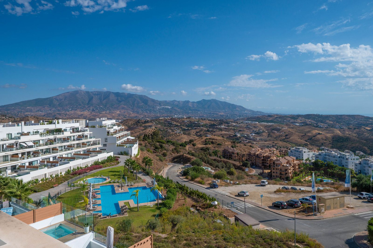 db13319213506671c7d3358b07fadbdb - 37