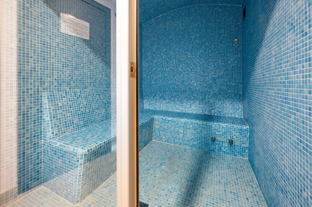 db13319213506671c7d3358b07fadbdb - 56