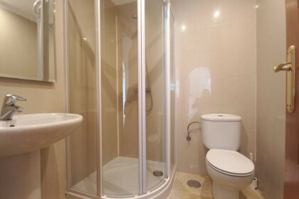 db5c1144bec3943d6a5a685ac38661e9 - 13