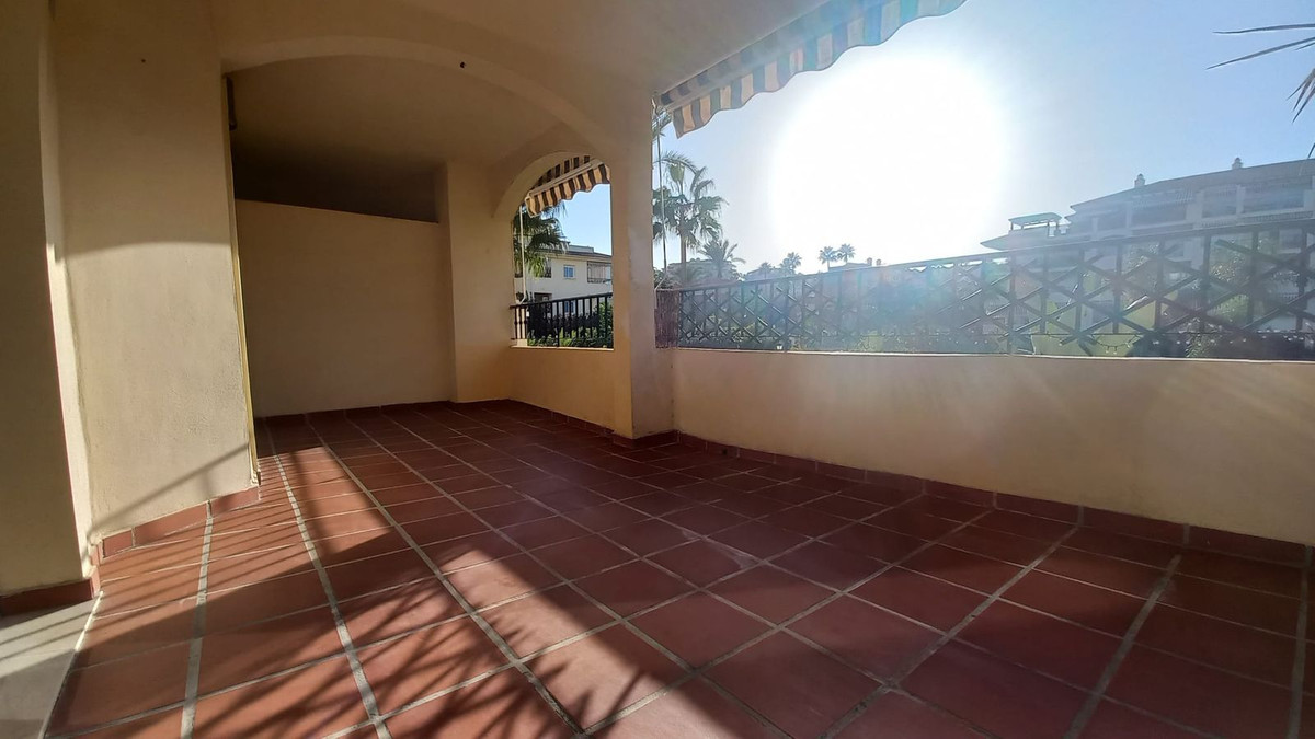 db5c1144bec3943d6a5a685ac38661e9 - 18