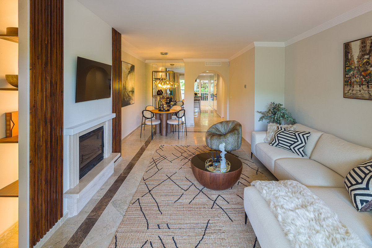 db9677b788bbeacef5423f998f4fd602 - 2