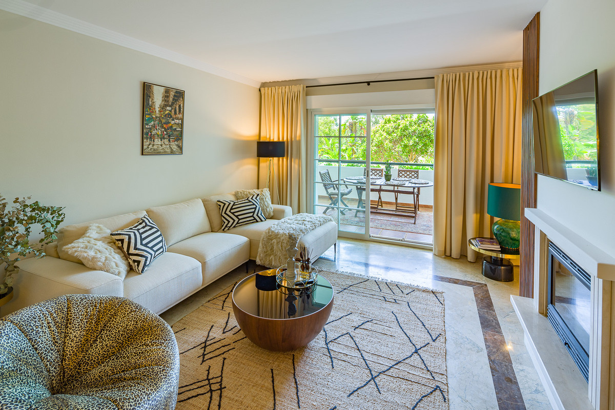 db9677b788bbeacef5423f998f4fd602 - 22