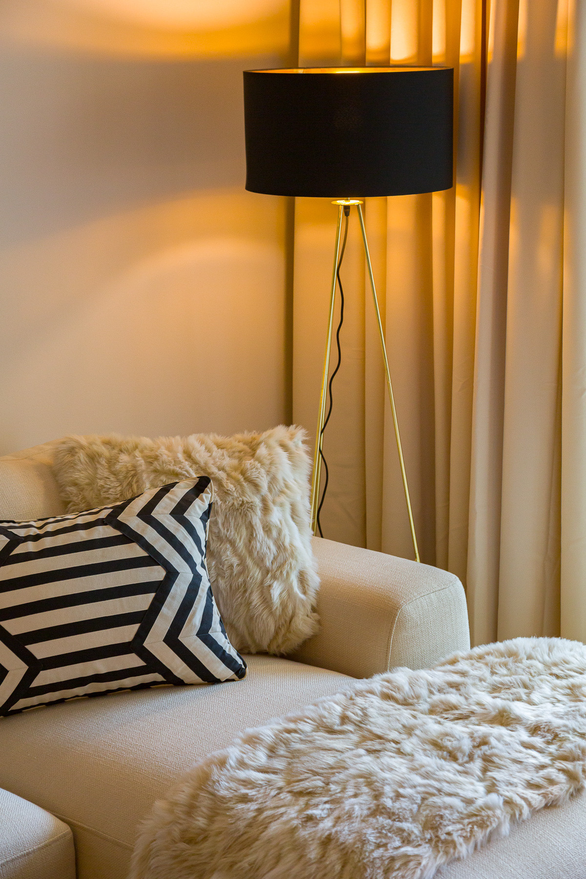 db9677b788bbeacef5423f998f4fd602 - 24