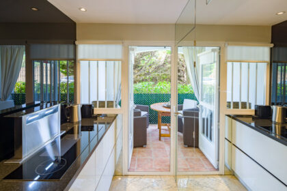 db9677b788bbeacef5423f998f4fd602 - 31