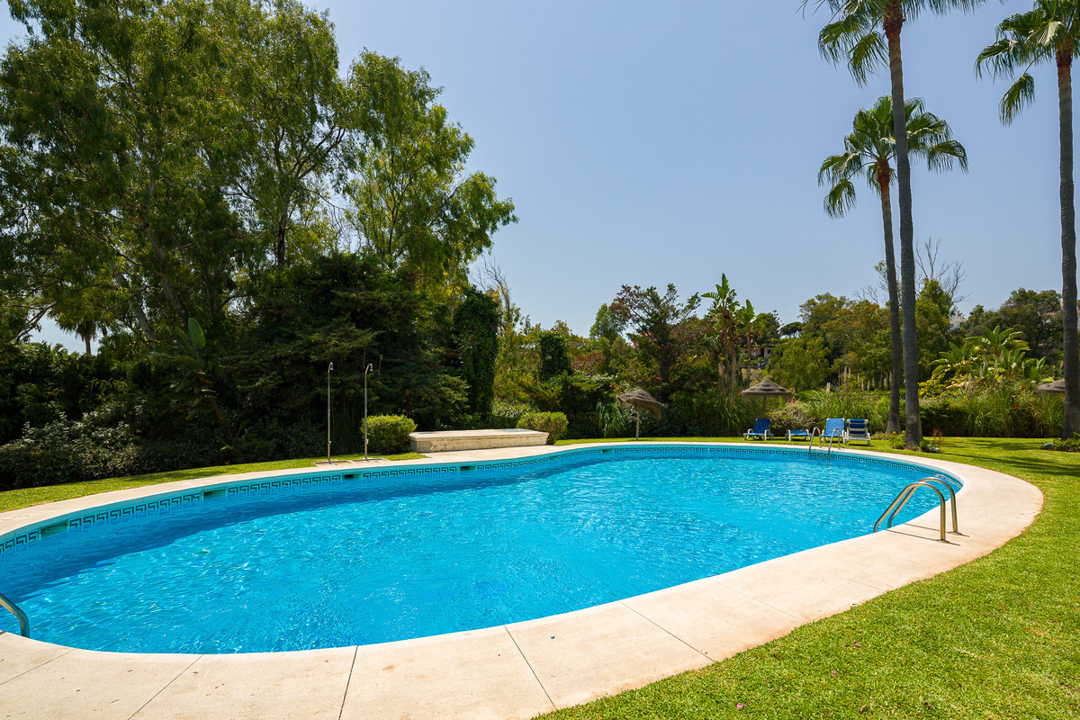 db9677b788bbeacef5423f998f4fd602 - 45