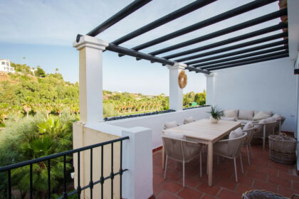 dc0f8ba6ec66e3805078a6f28f4c9b8f - 19