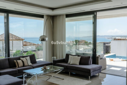 dc91bcda7f2b33ea6b225d526e5e1a80 - 3