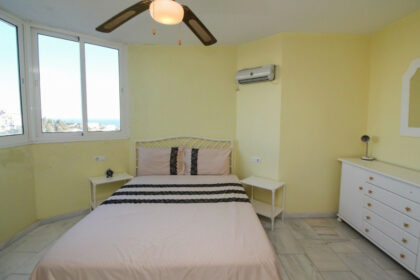 dca994b5b5bc17ecdb5ca3192178efdf - 15