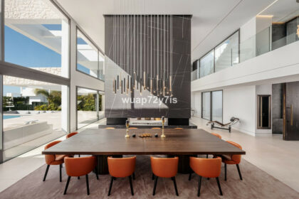 dcc6eb7bac06c6c8ccfc539cb26dfe6c - 11