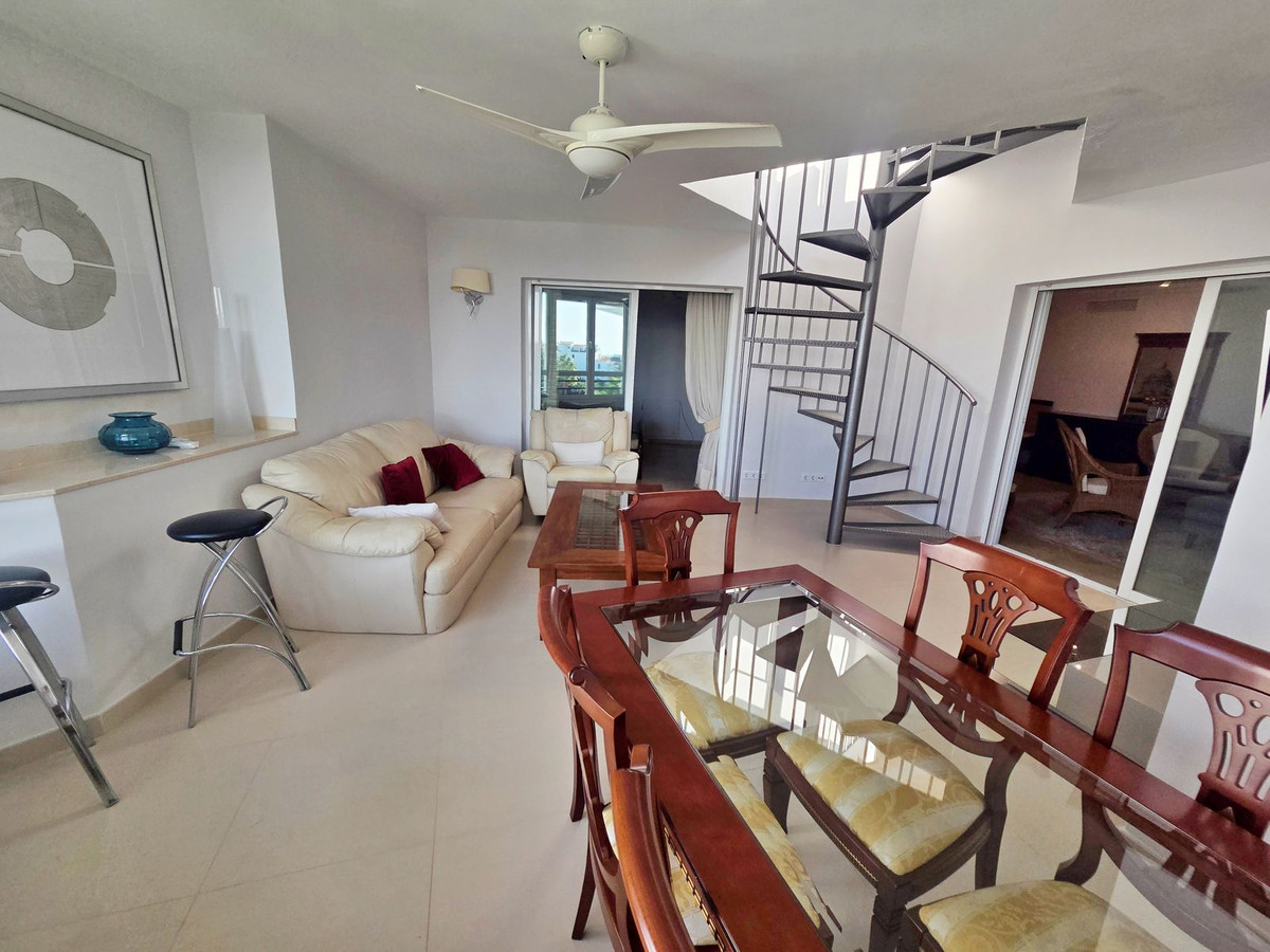 dd0e24ab147a15e924df19e0c5d35824 - 4