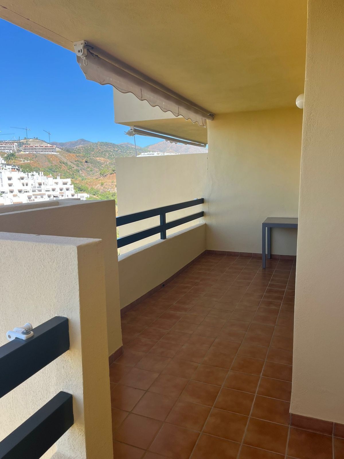 dd4627bdf2cc4e6e3f193064bbb40fe5 - 28