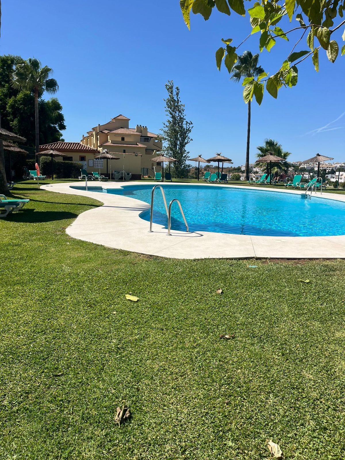 dd4627bdf2cc4e6e3f193064bbb40fe5 - 39