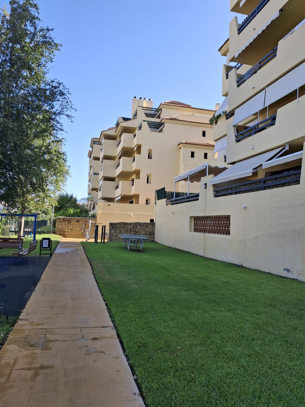 dd4627bdf2cc4e6e3f193064bbb40fe5 - 40