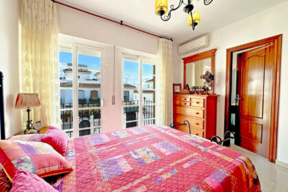 ddc74312444696afb153a747f3bbc9ab - 15