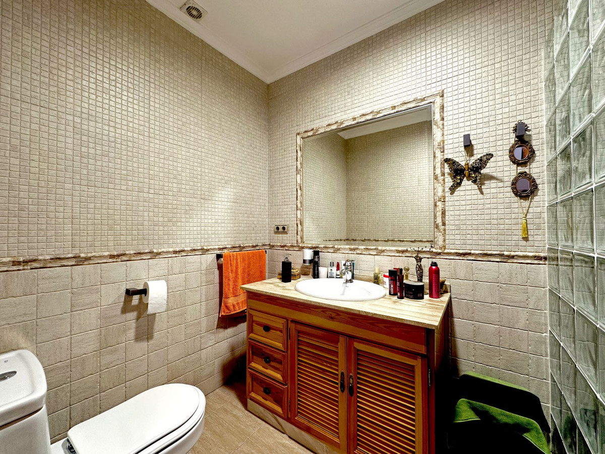 ddc74312444696afb153a747f3bbc9ab - 19