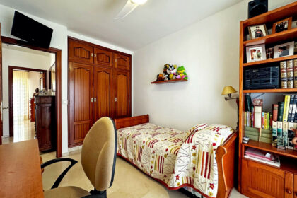 ddc74312444696afb153a747f3bbc9ab - 21