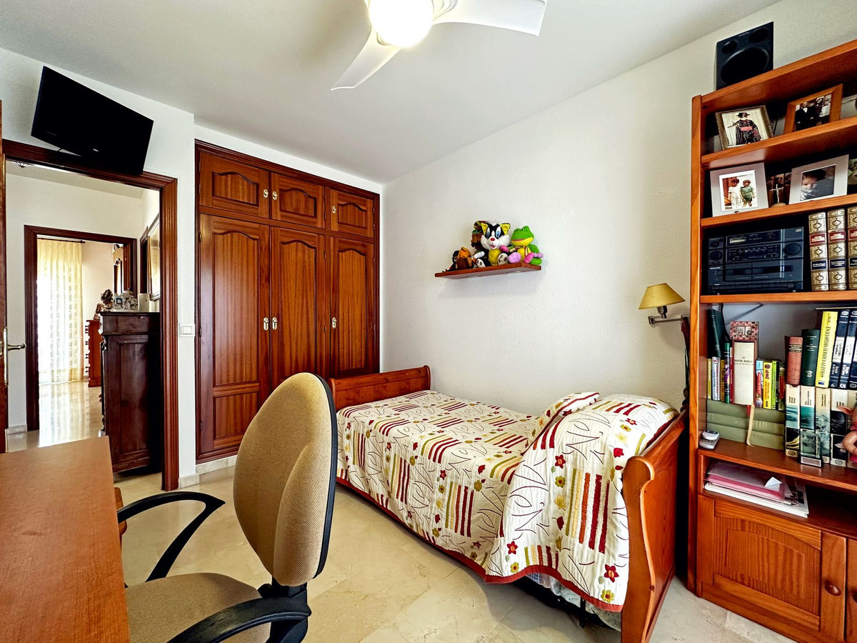 ddc74312444696afb153a747f3bbc9ab - 21