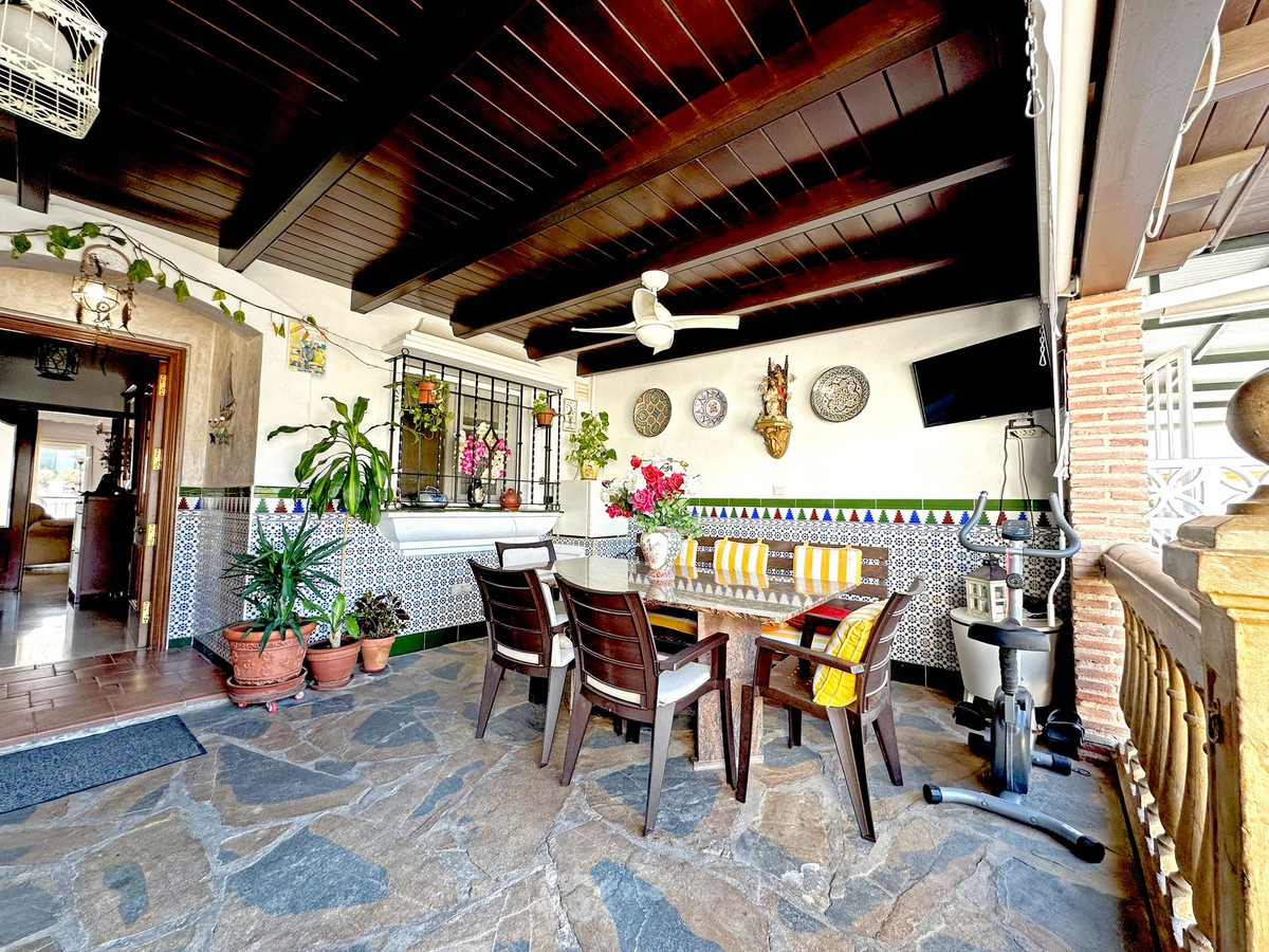 ddc74312444696afb153a747f3bbc9ab - 33