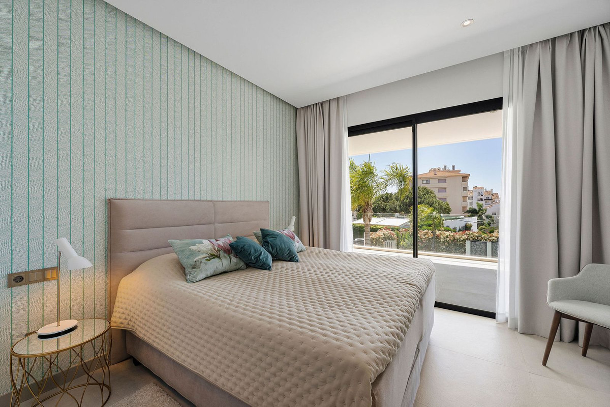 ddf91abc454a5b77038899c504b21776 - 25