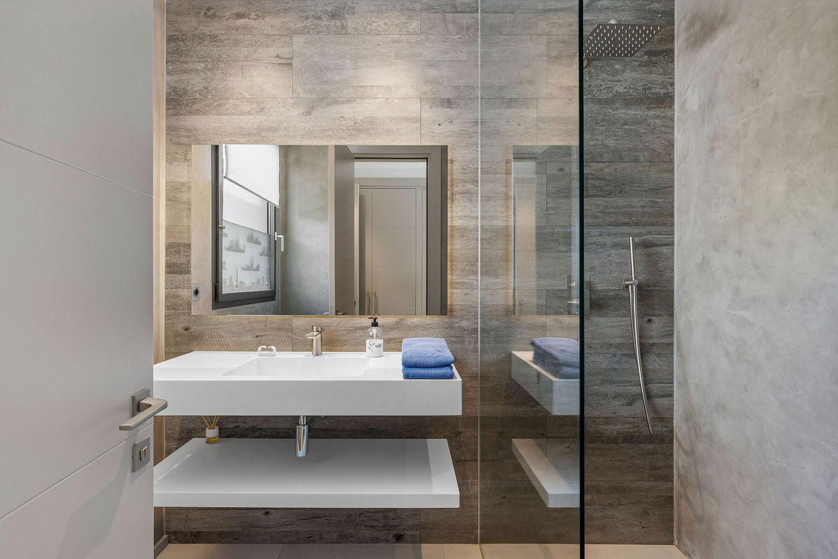 ddf91abc454a5b77038899c504b21776 - 27