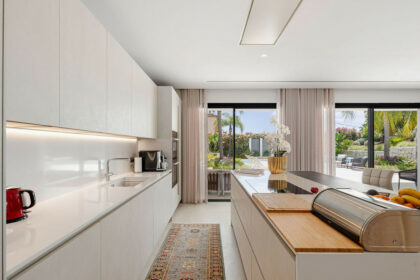 ddf91abc454a5b77038899c504b21776 - 3