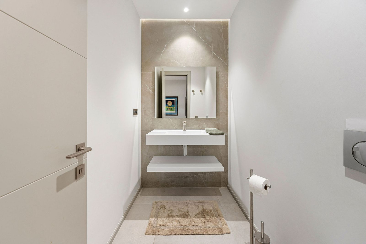 ddf91abc454a5b77038899c504b21776 - 31