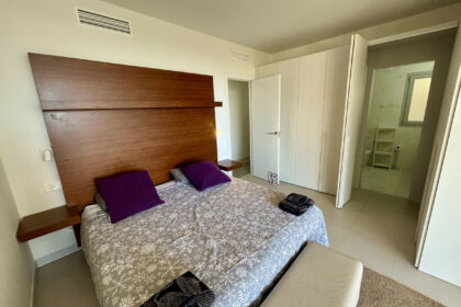 de5ba52c03a9ae702f4b61e97499a39e - 14