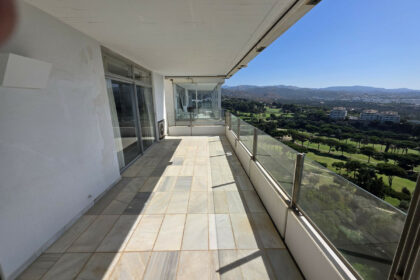 de70afc4b1283cc1509953c8a086a8c8 - 12